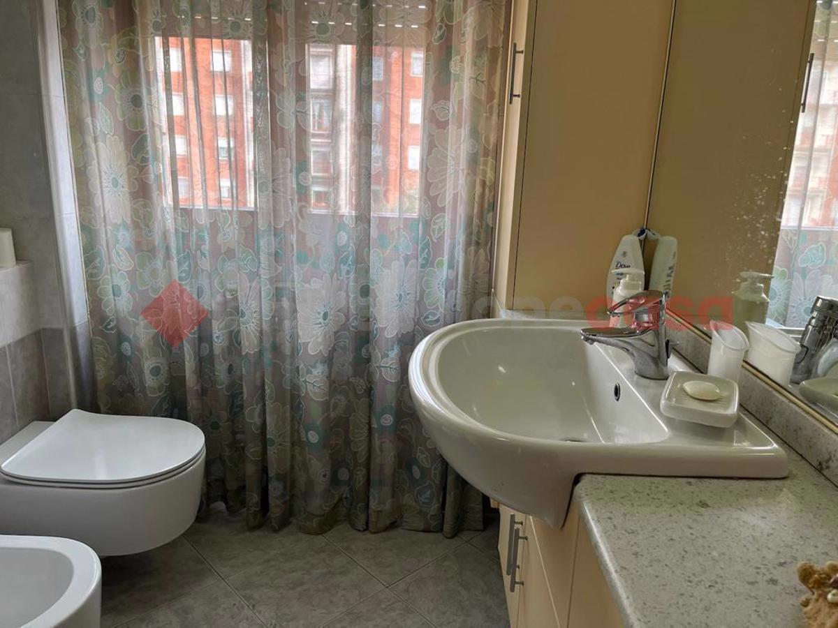 Trilocale arredato in affitto a Lainate