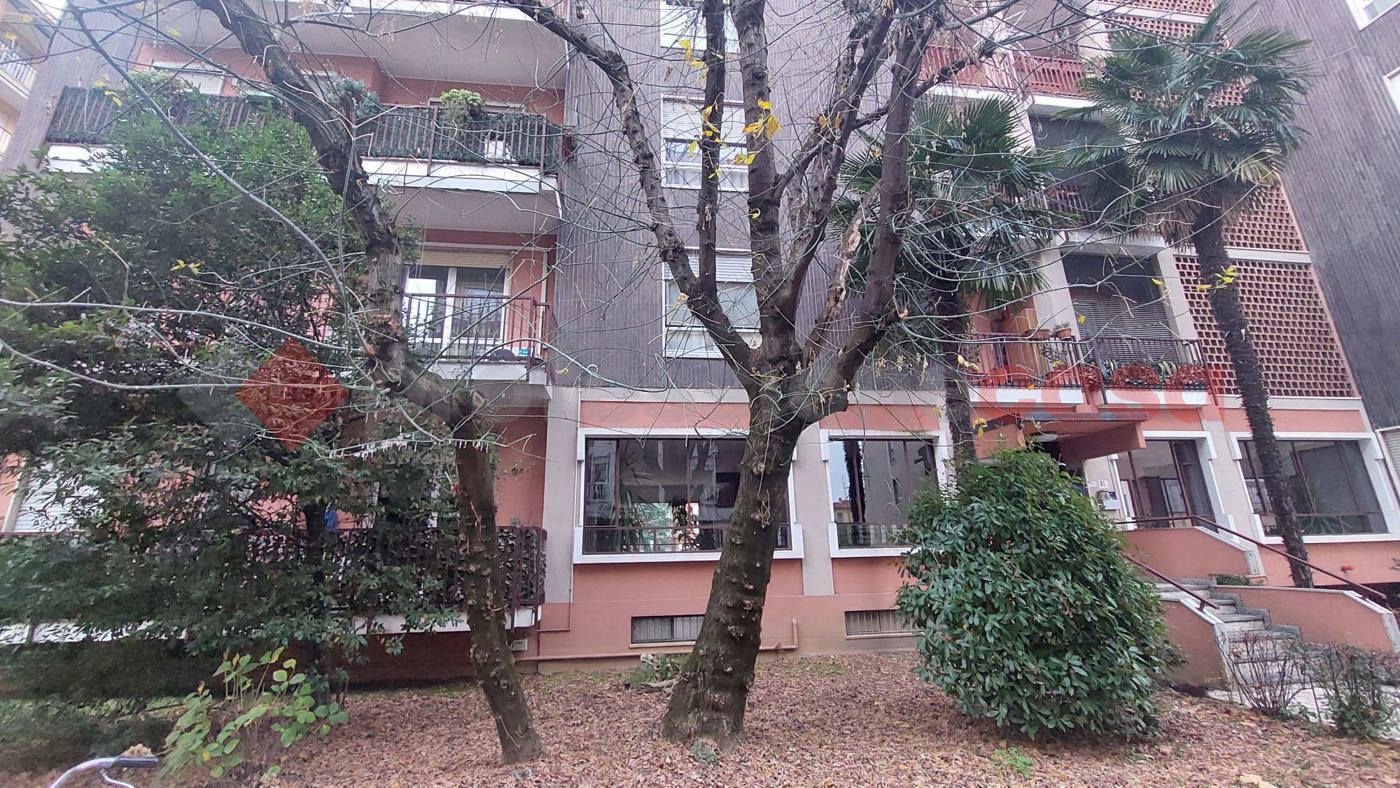 Trilocale arredato in affitto a Saronno