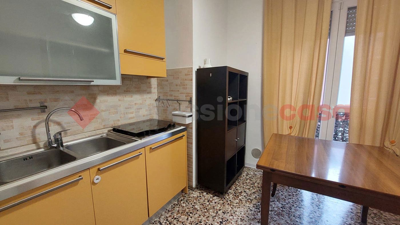 Trilocale arredato in affitto a Saronno