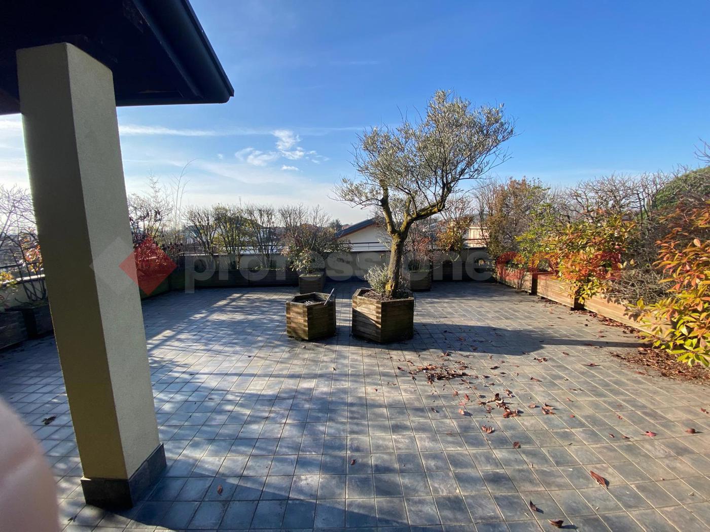 Attico in vendita a Parabiago