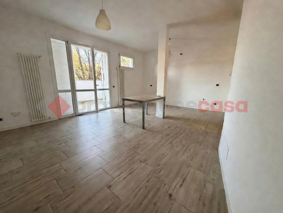 Bilocale ristrutturato a Rho