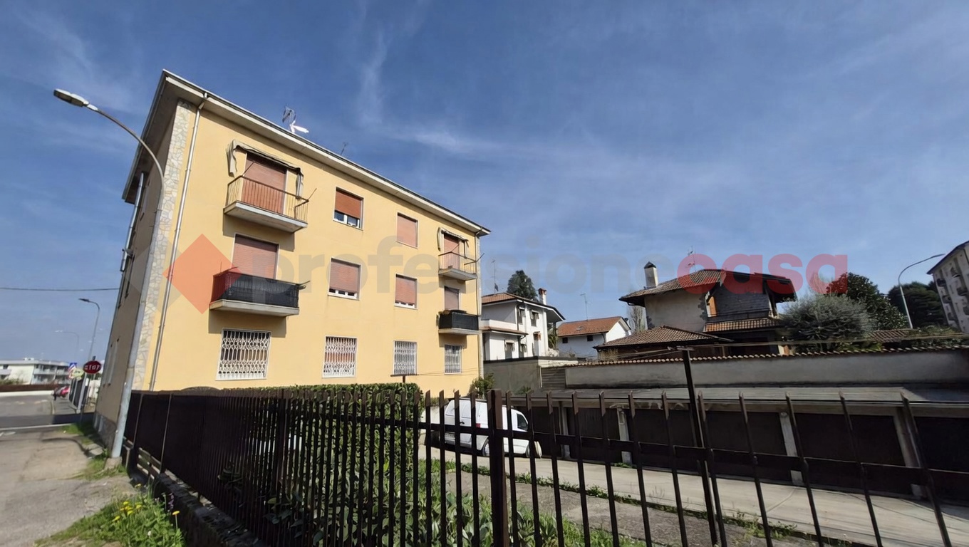 Trilocale in vendita a Parabiago