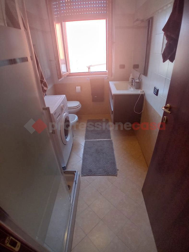 Bilocale arredato in affitto a Canegrate