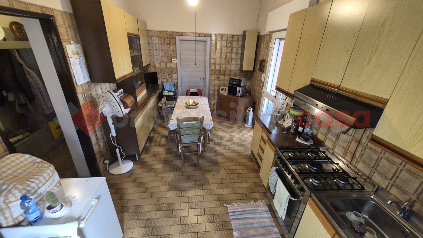 Villa con giardino a Legnano