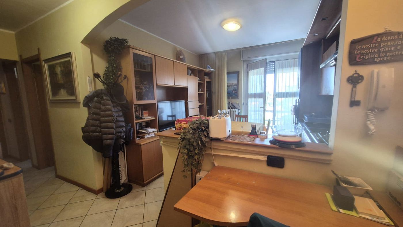 Trilocale ristrutturato a Parabiago