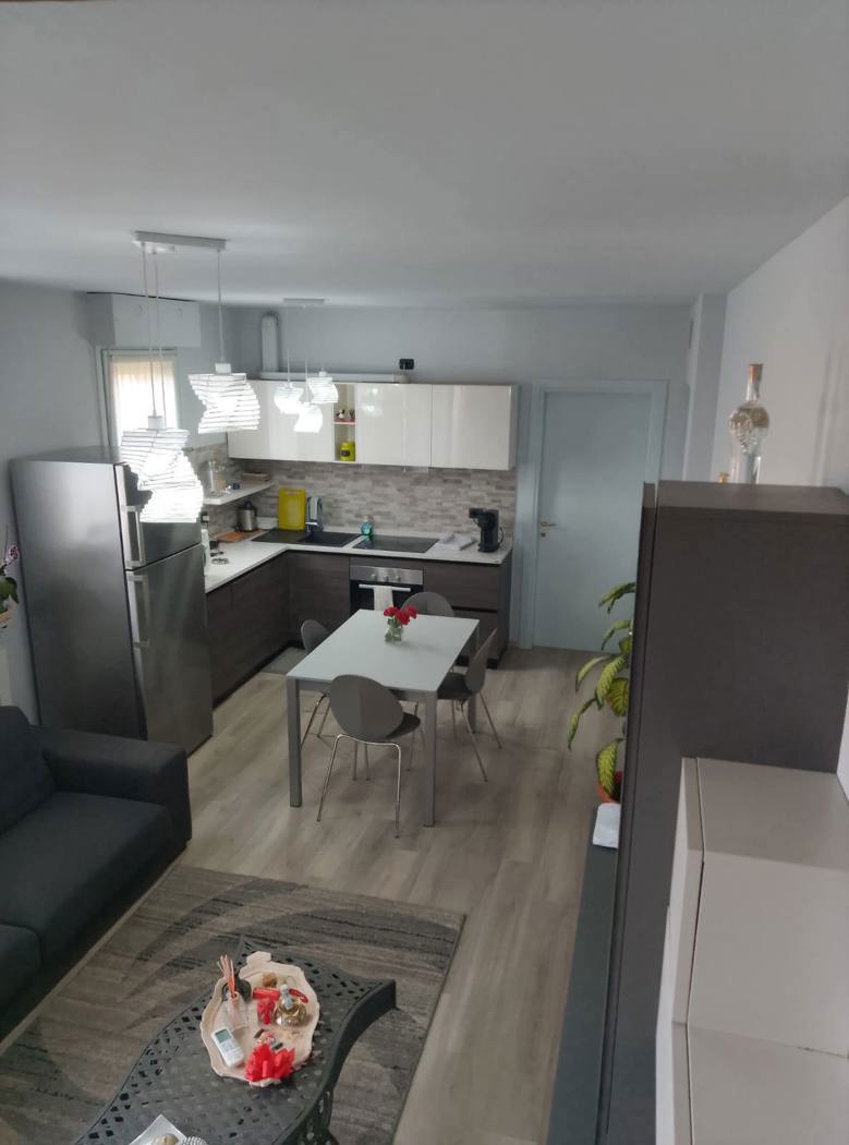 Monolocale arredato in affitto a Parabiago