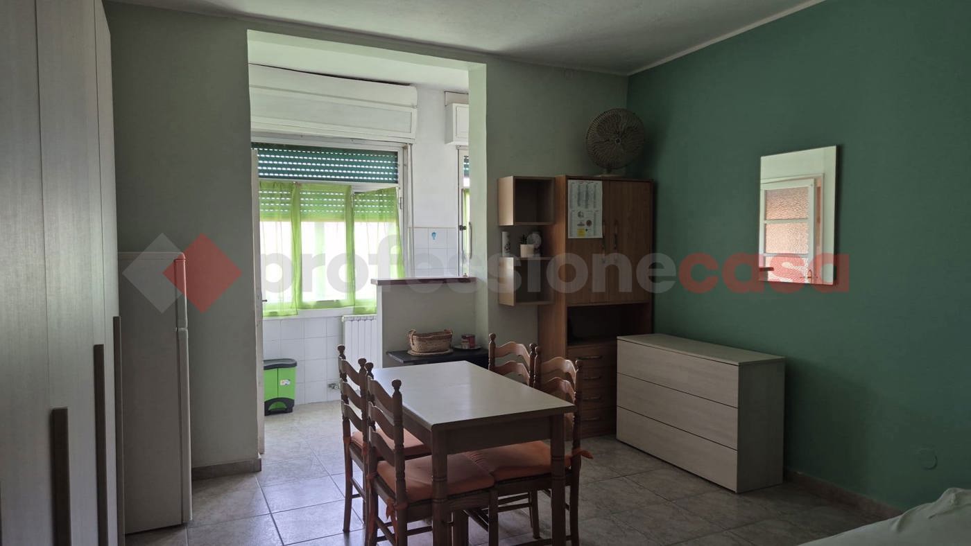 Monolocale in vendita a Lainate