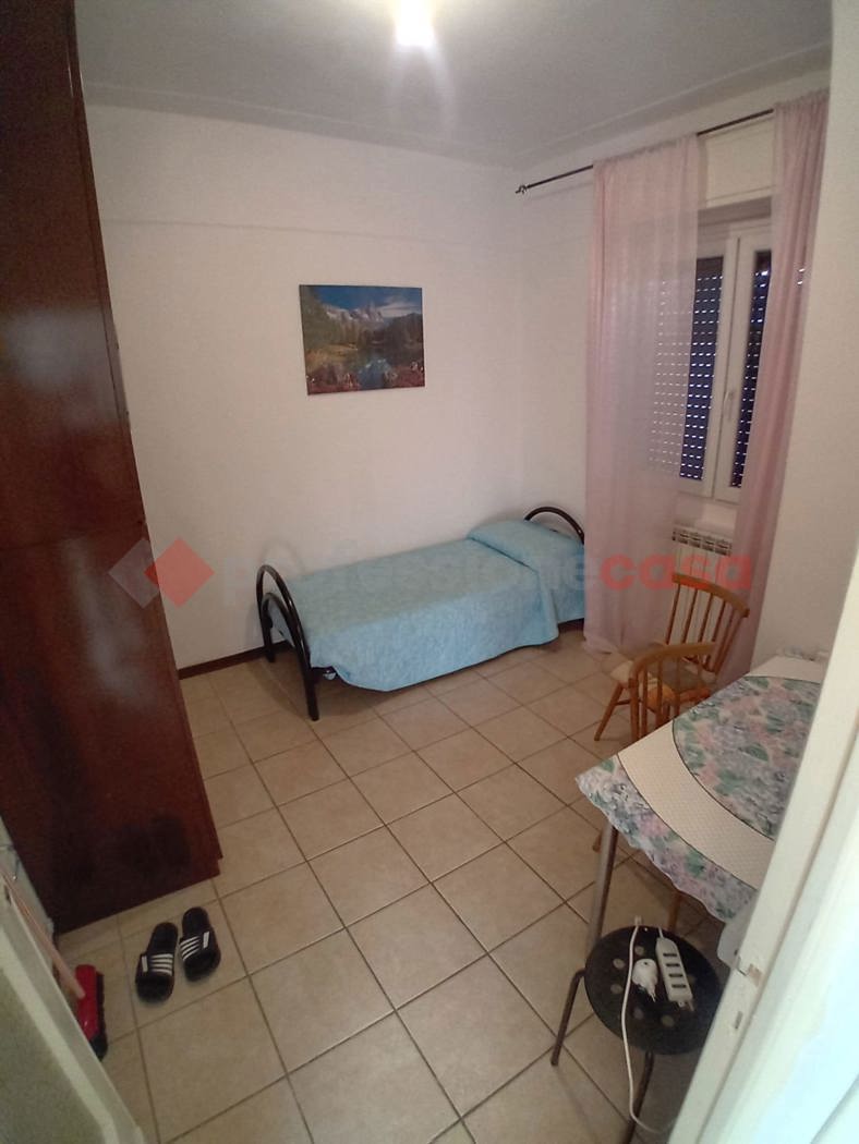 Monolocale arredato in affitto a Lainate