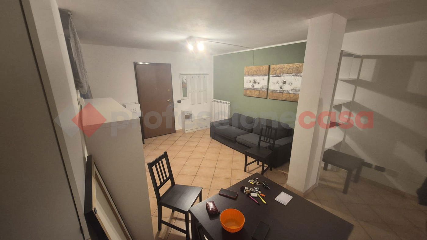 Magazzino in vendita a Gerenzano