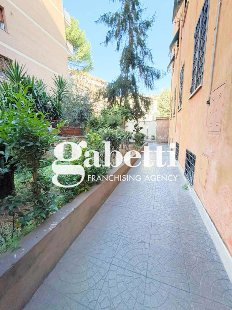 Trilocale in vendita a Roma