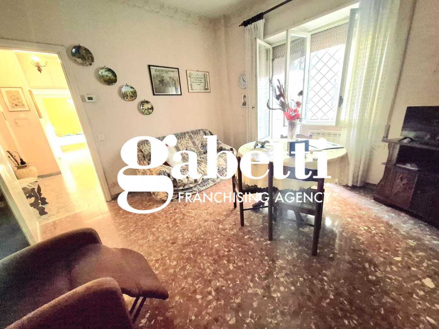 Bilocale da ristrutturare a Roma