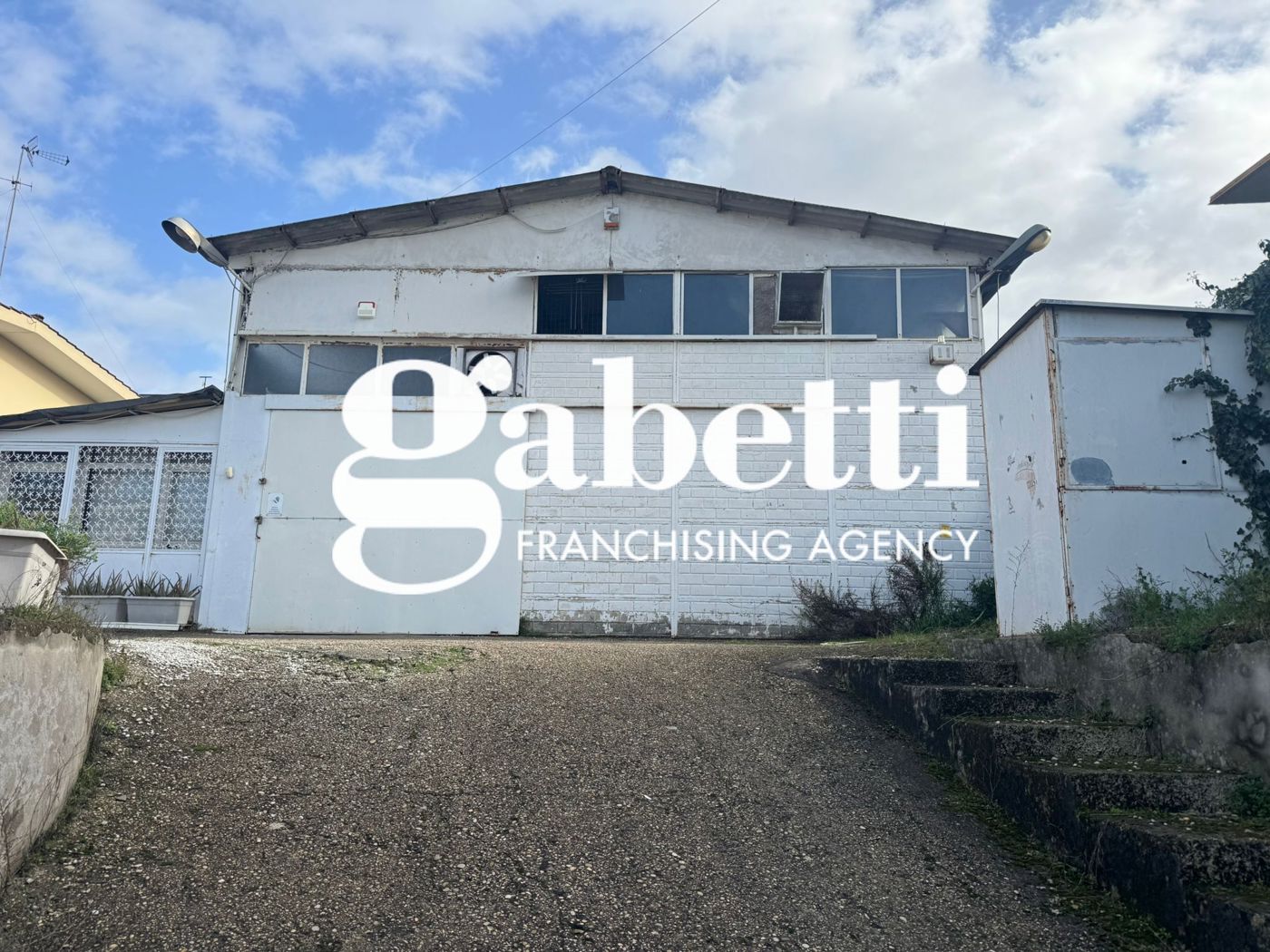 Capannone in vendita a Roma