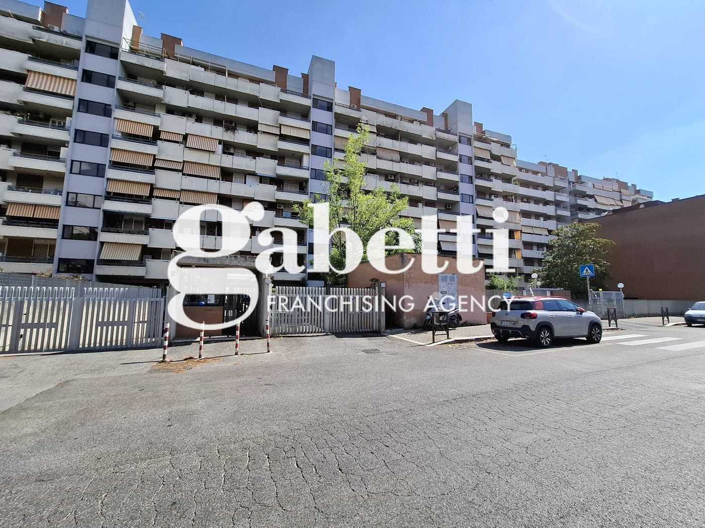 Trilocale in vendita a Roma