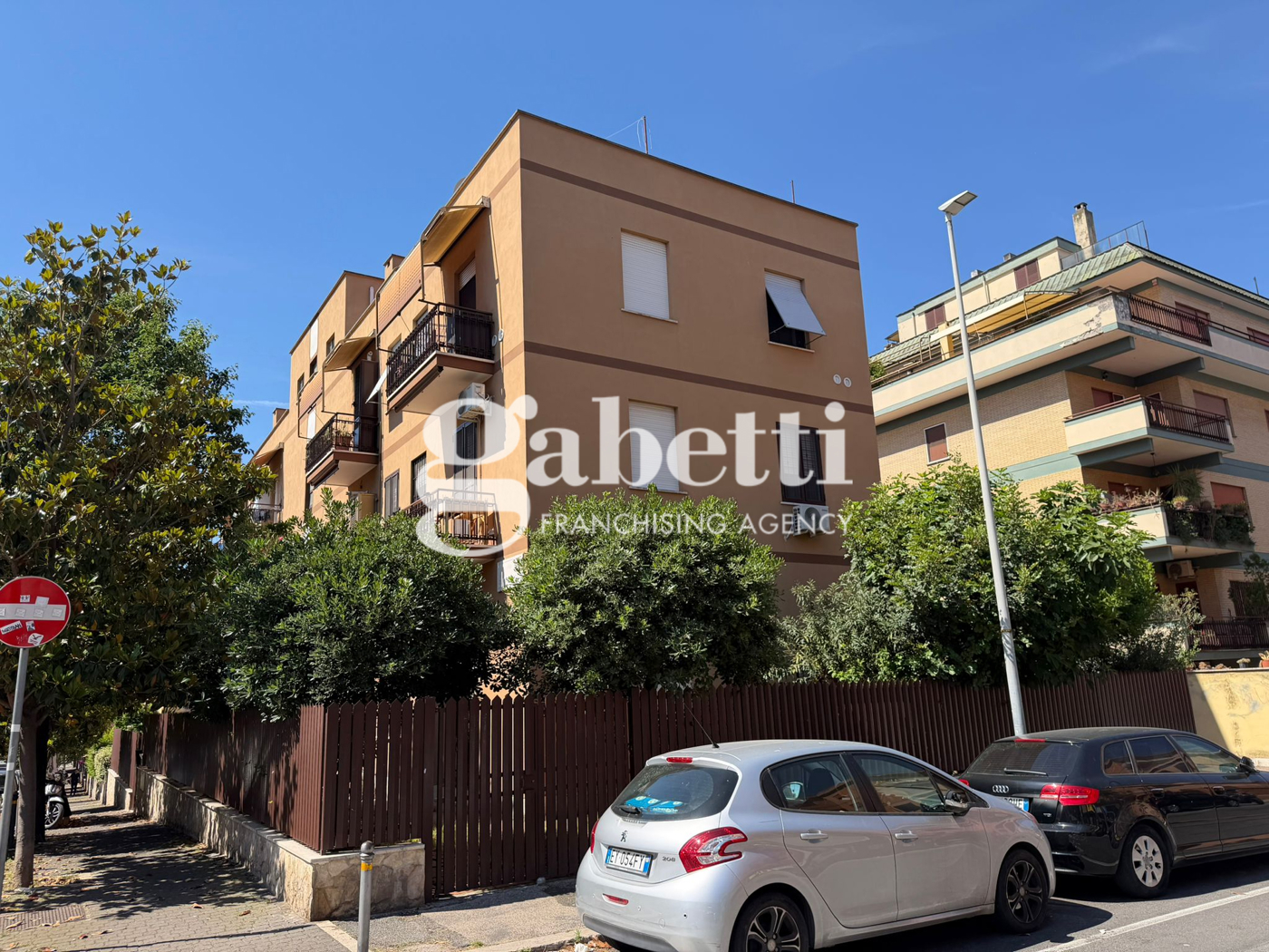 Quadrilocale ristrutturato a Roma
