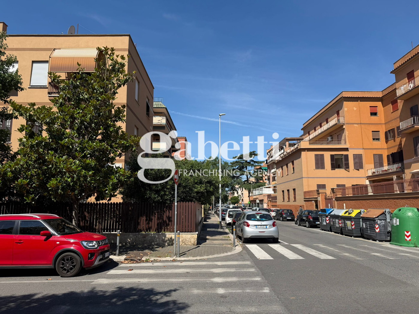 Quadrilocale ristrutturato a Roma