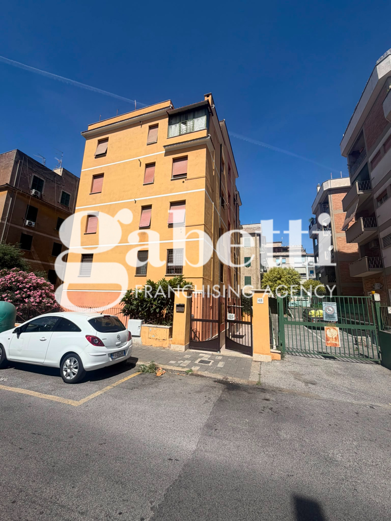Trilocale ristrutturato a Roma