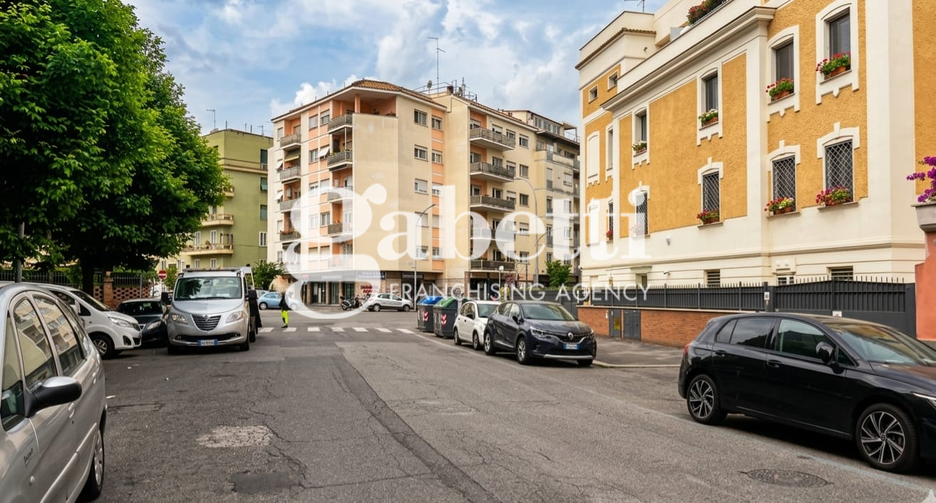 Negozio in vendita a Roma