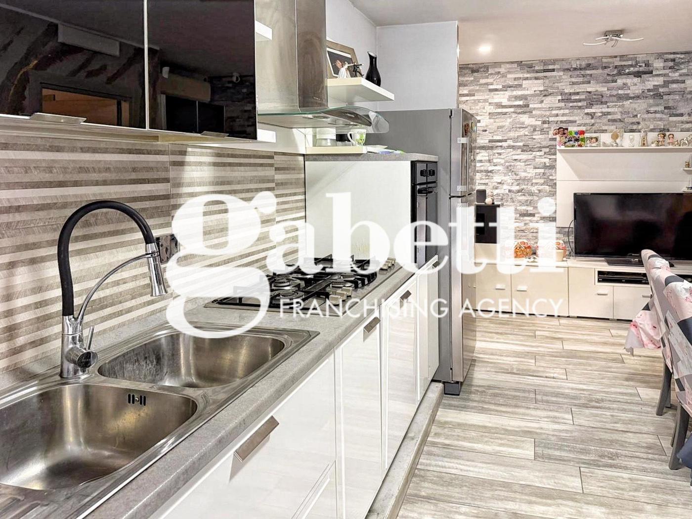 Trilocale ristrutturato a Roma