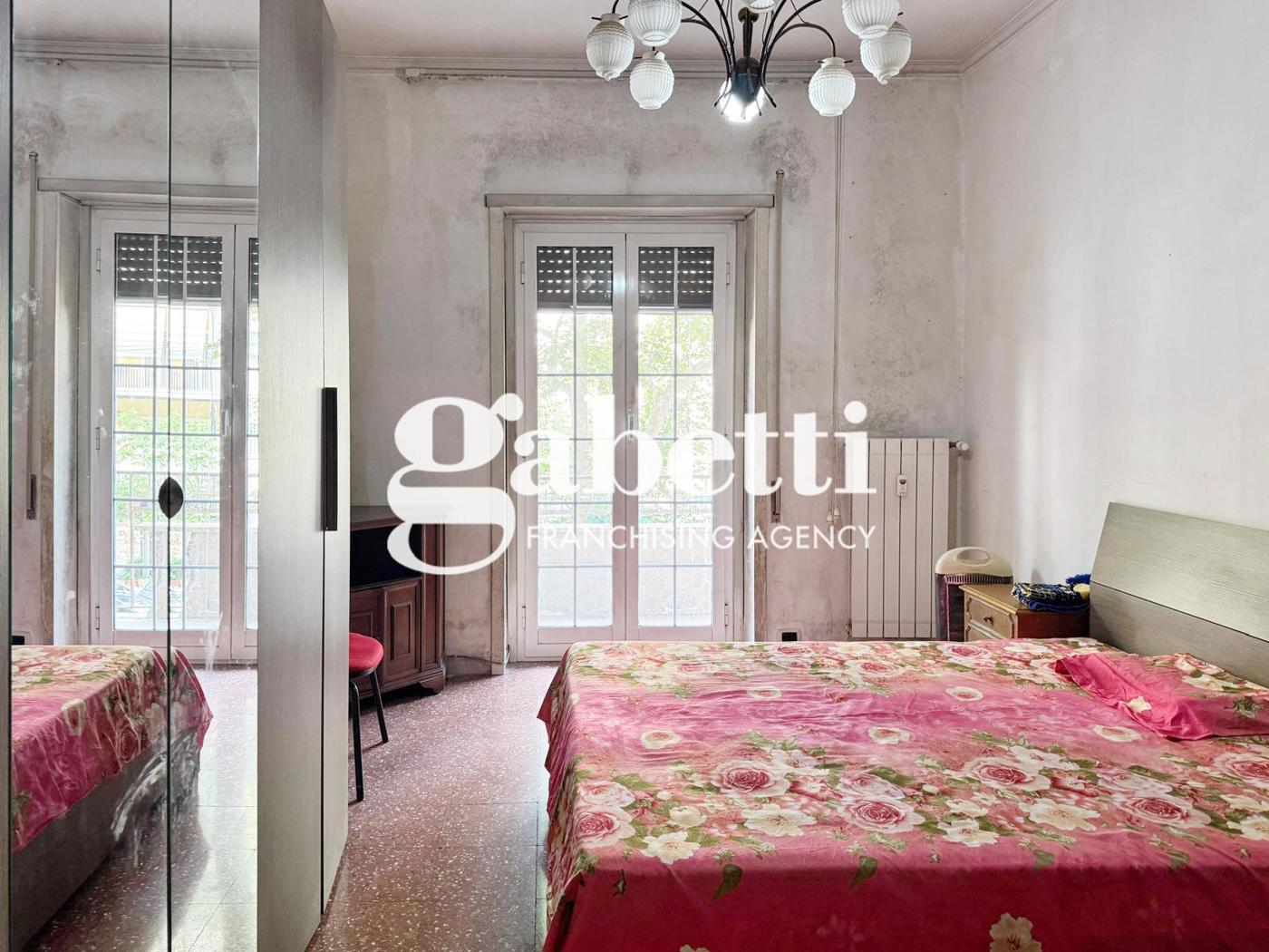 Bilocale da ristrutturare a Roma