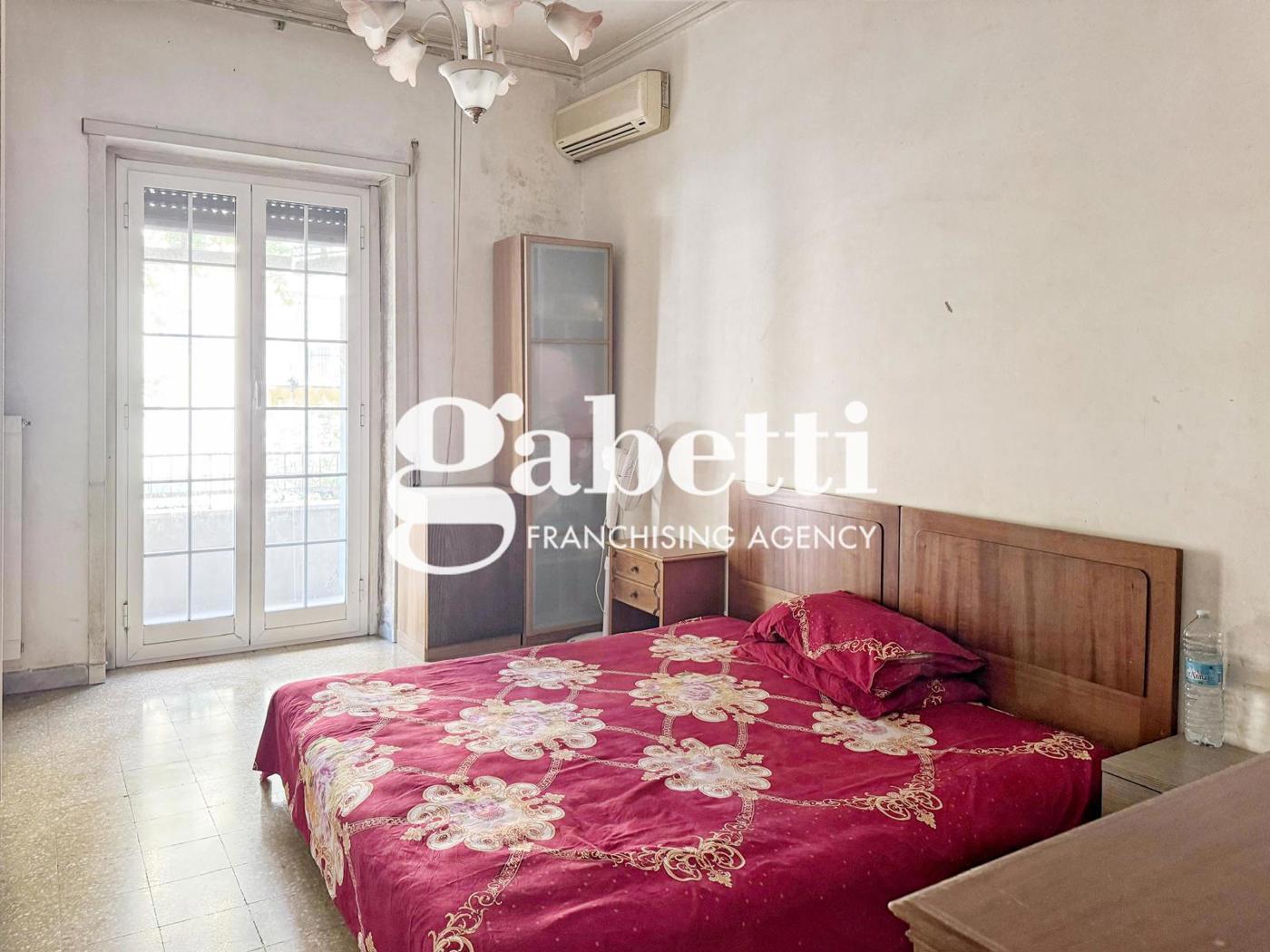 Bilocale da ristrutturare a Roma