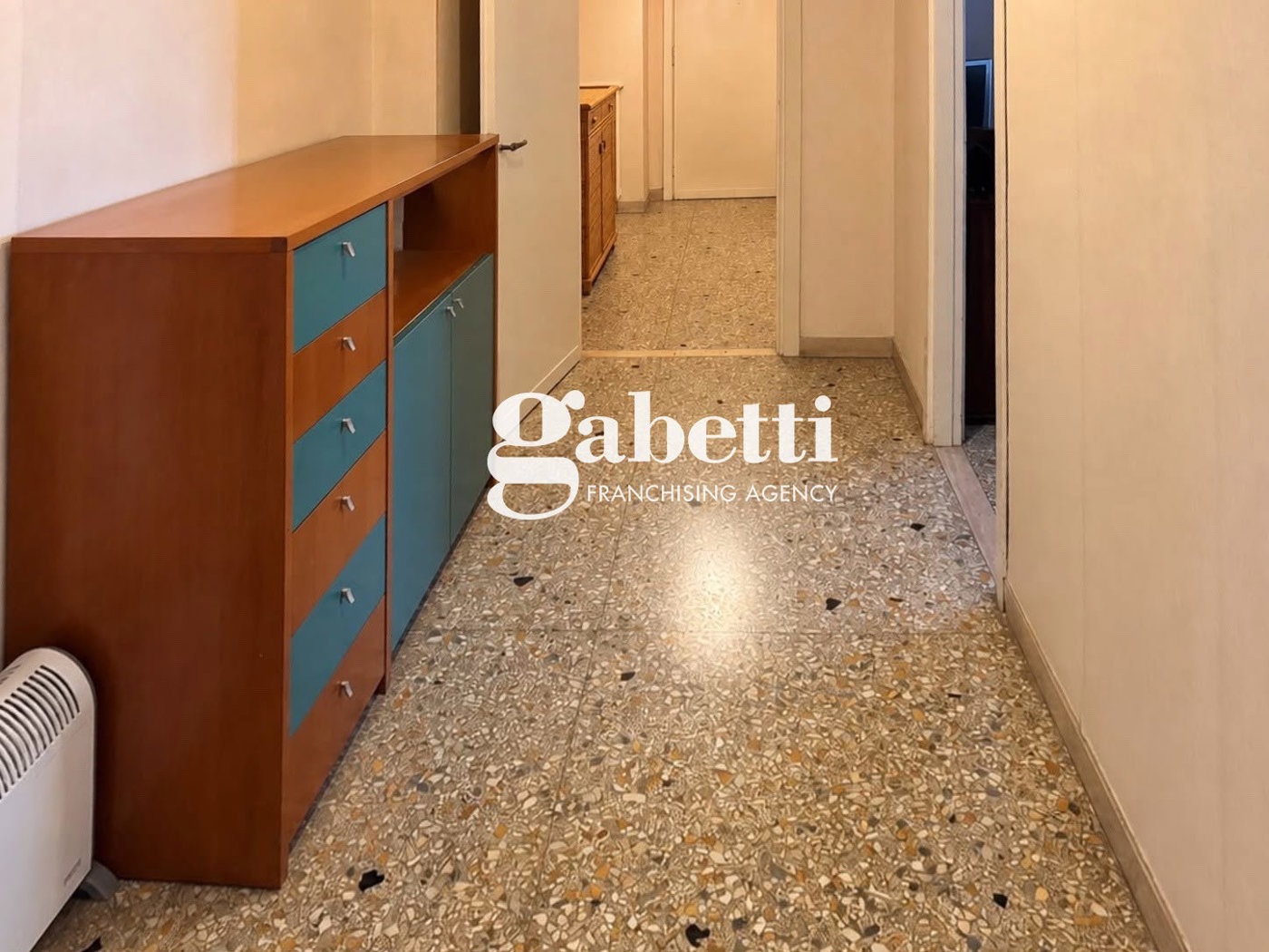 Trilocale da ristrutturare a Roma