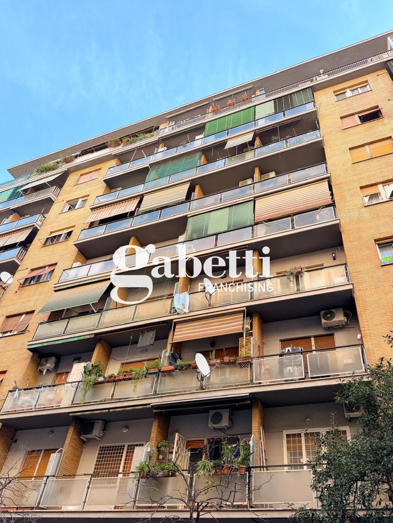 Trilocale in vendita a Roma