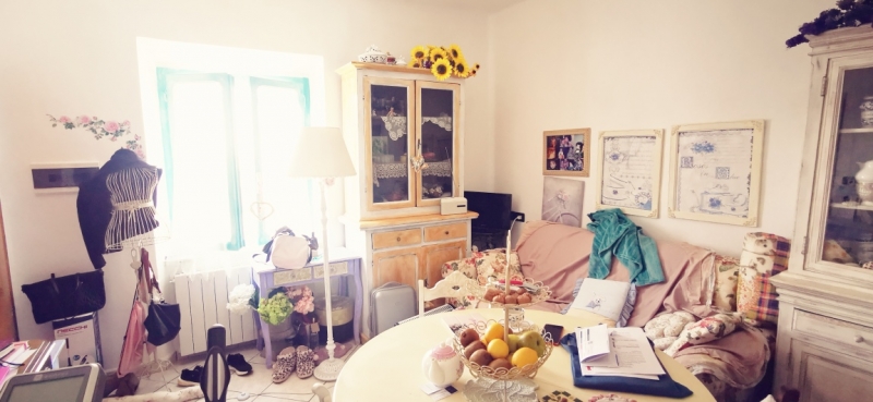 Trilocale vista mare a Castellina Marittima