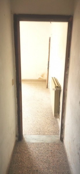 Bilocale da ristrutturare a Castellina Marittima