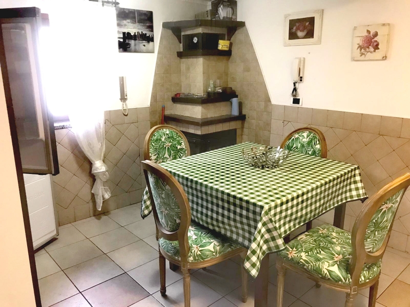 Appartamento in vendita a Livorno