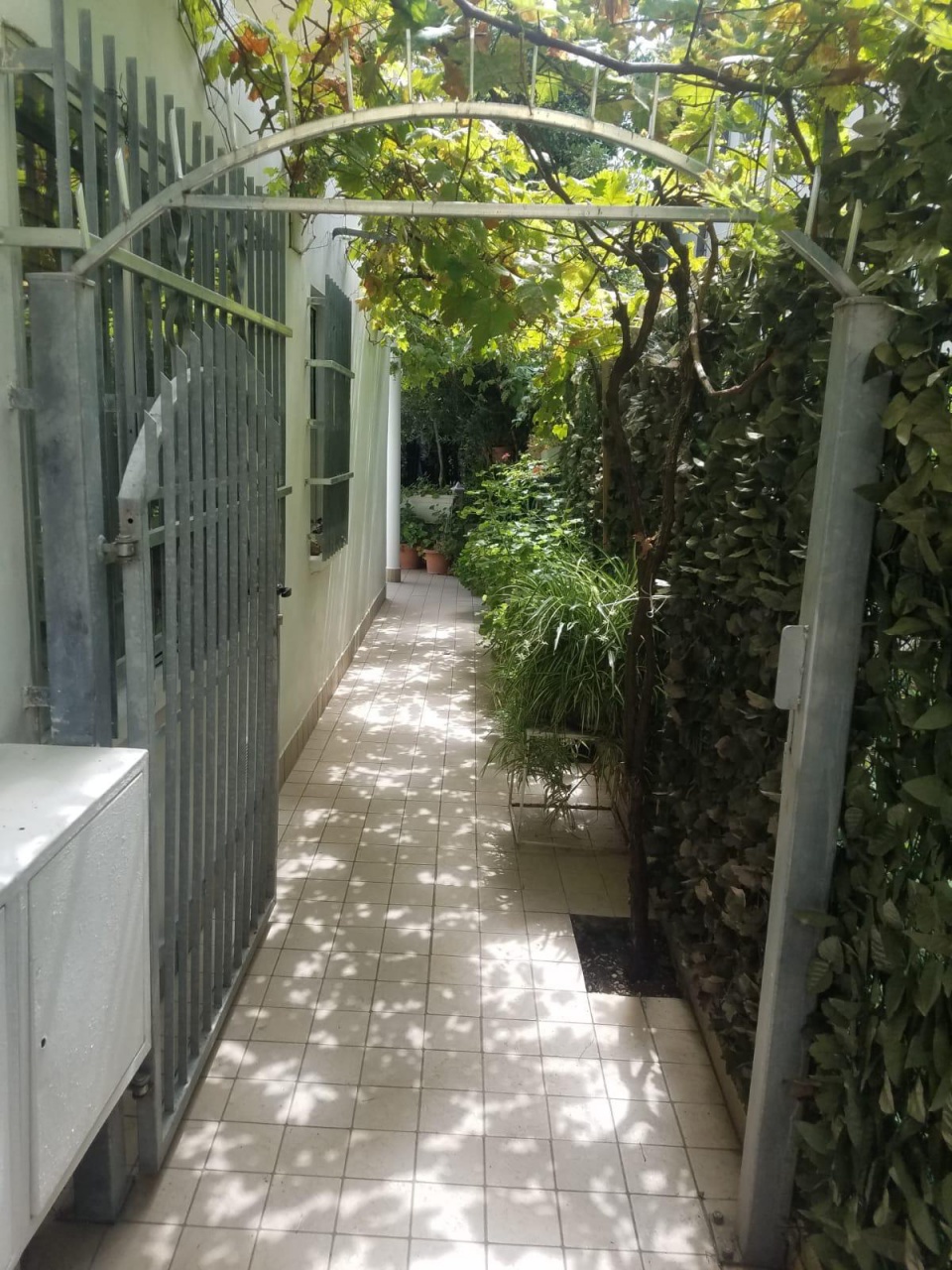 Casa indipendente con giardino in viale zandonai, Riccione