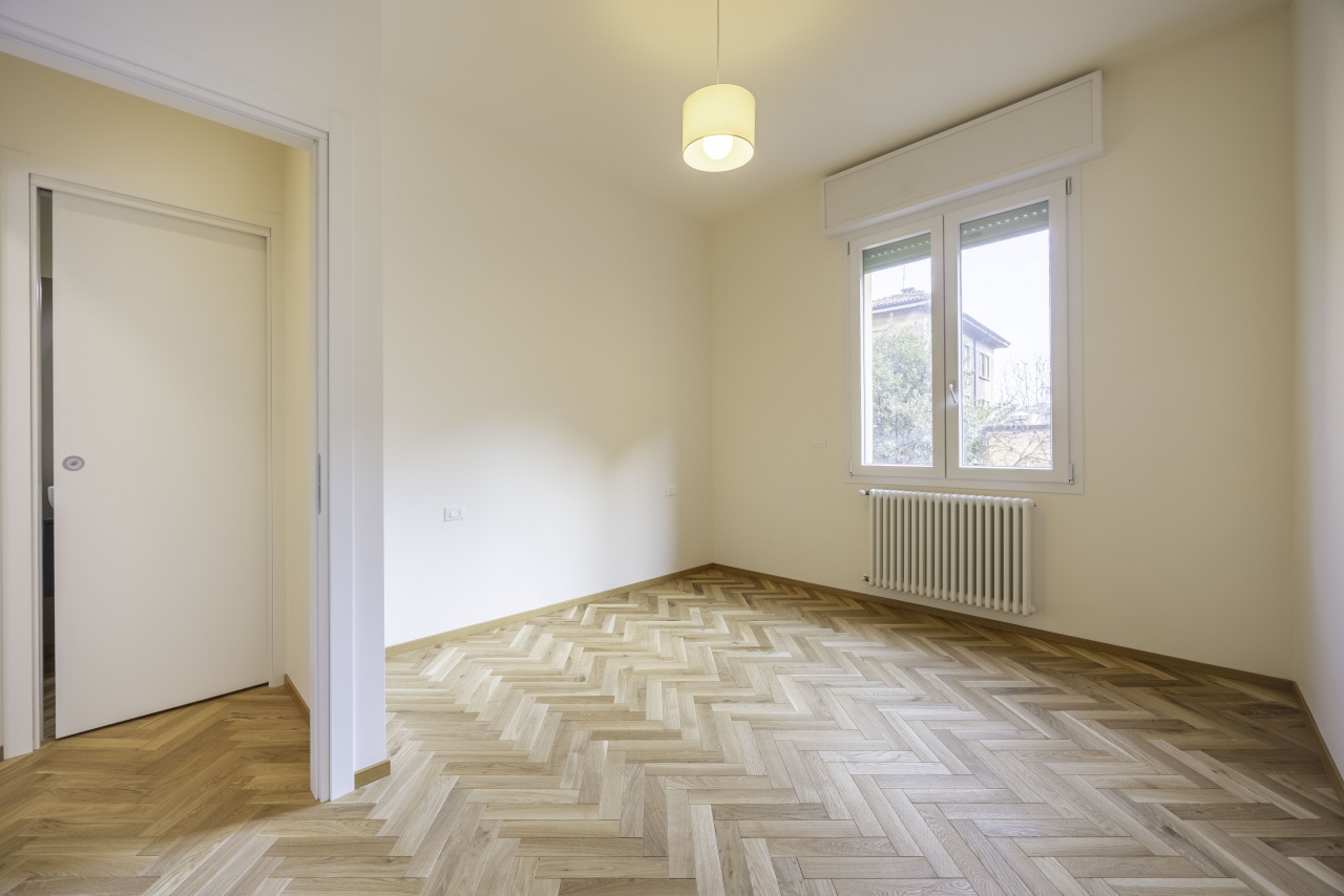 Bilocale ristrutturato in via milazzo, Bologna