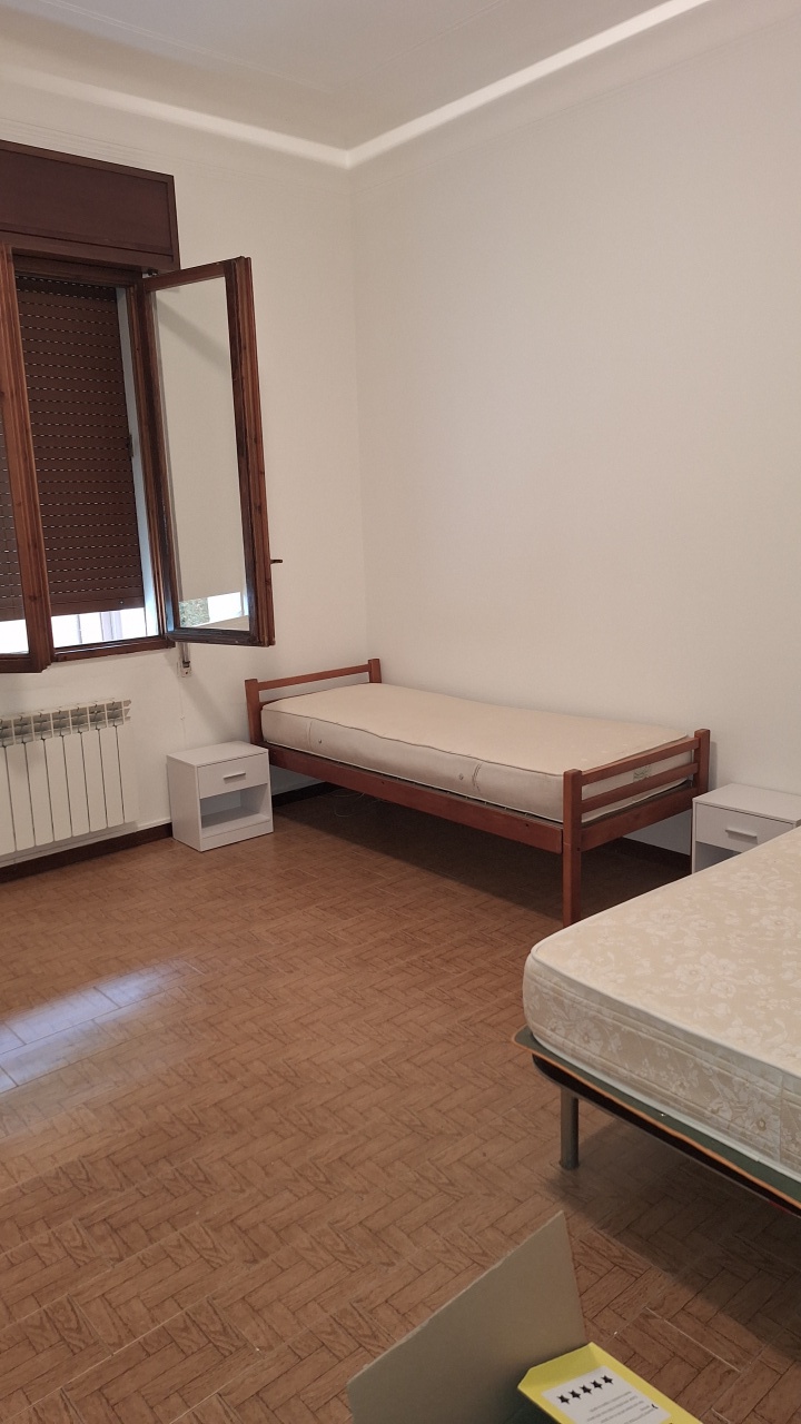 Trilocale arredato in affitto a Bologna