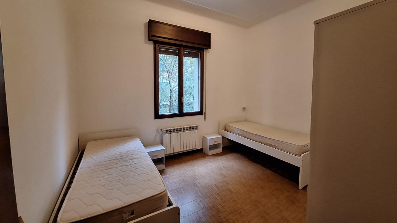 Trilocale arredato in affitto a Bologna