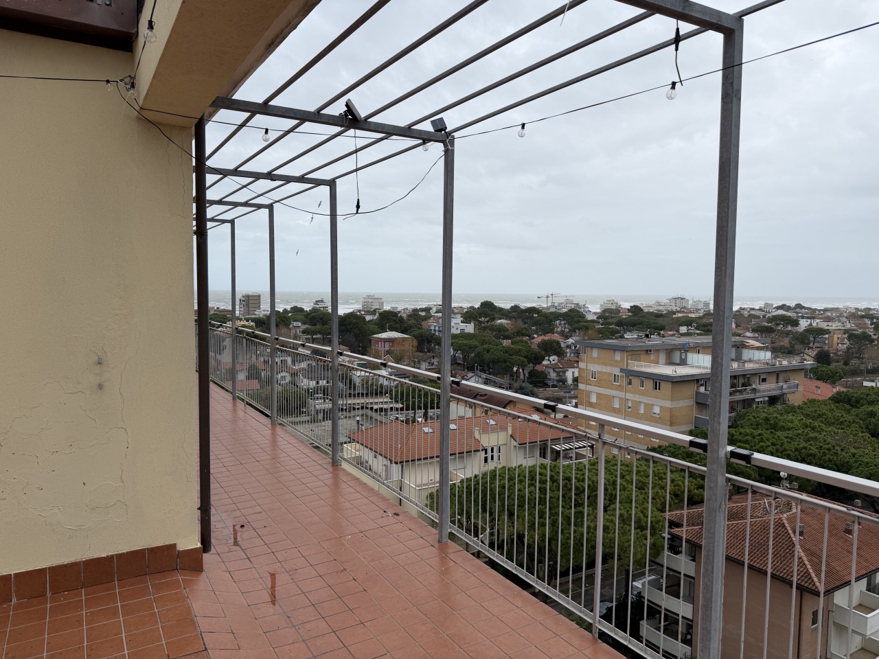 Appartamento con terrazzo in via galliano, Riccione