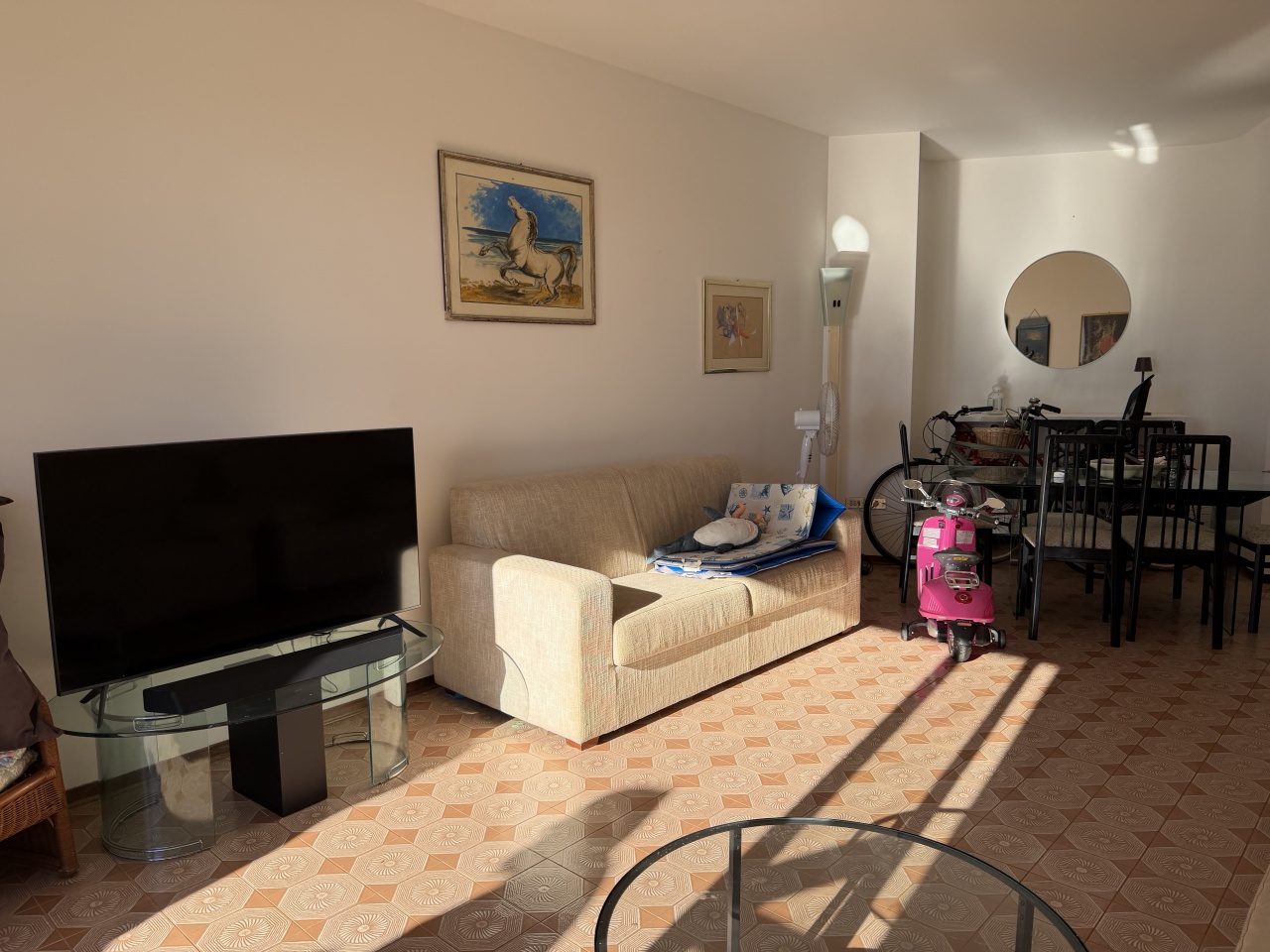 Trilocale con terrazzo in via calle dei mercanti, Misano Adriatico