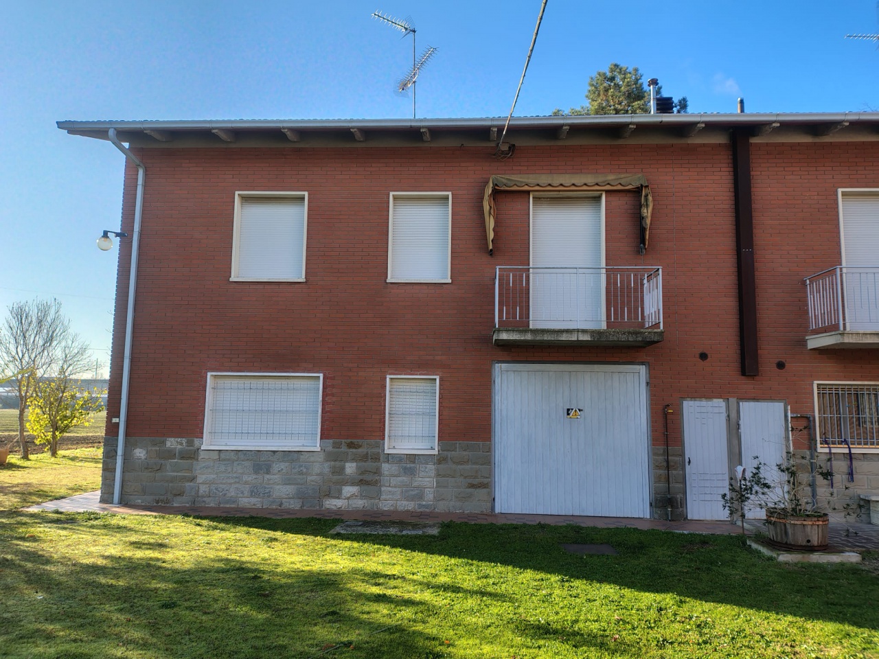 Casa indipendente con giardino a Anzola dell'Emilia