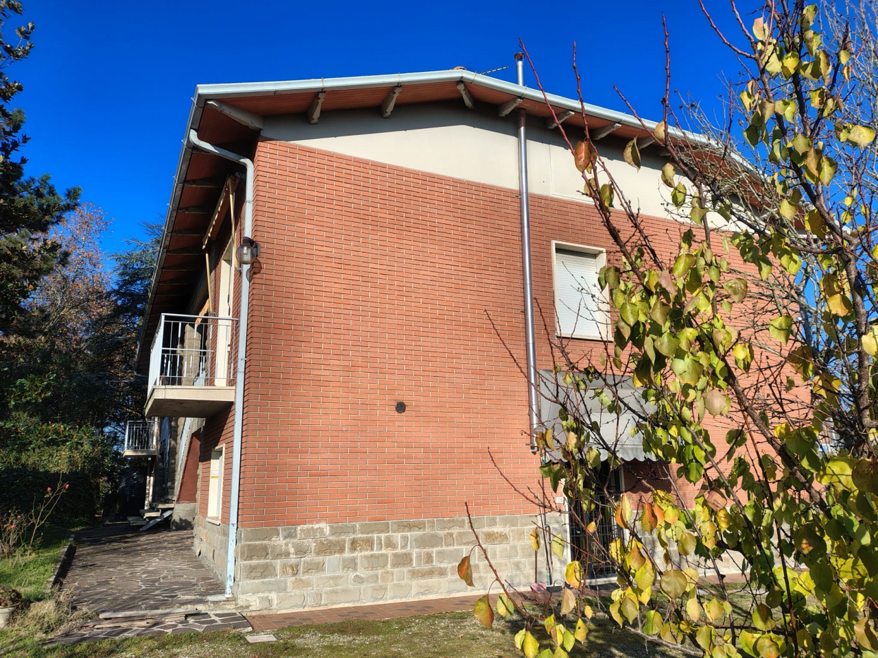 Casa indipendente con giardino a Anzola dell'Emilia