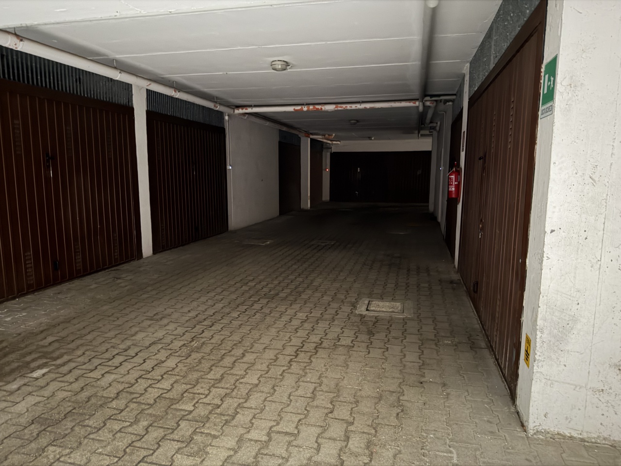 Box/Garage 13mq con box in via torreggiani, San Lazzaro di Savena