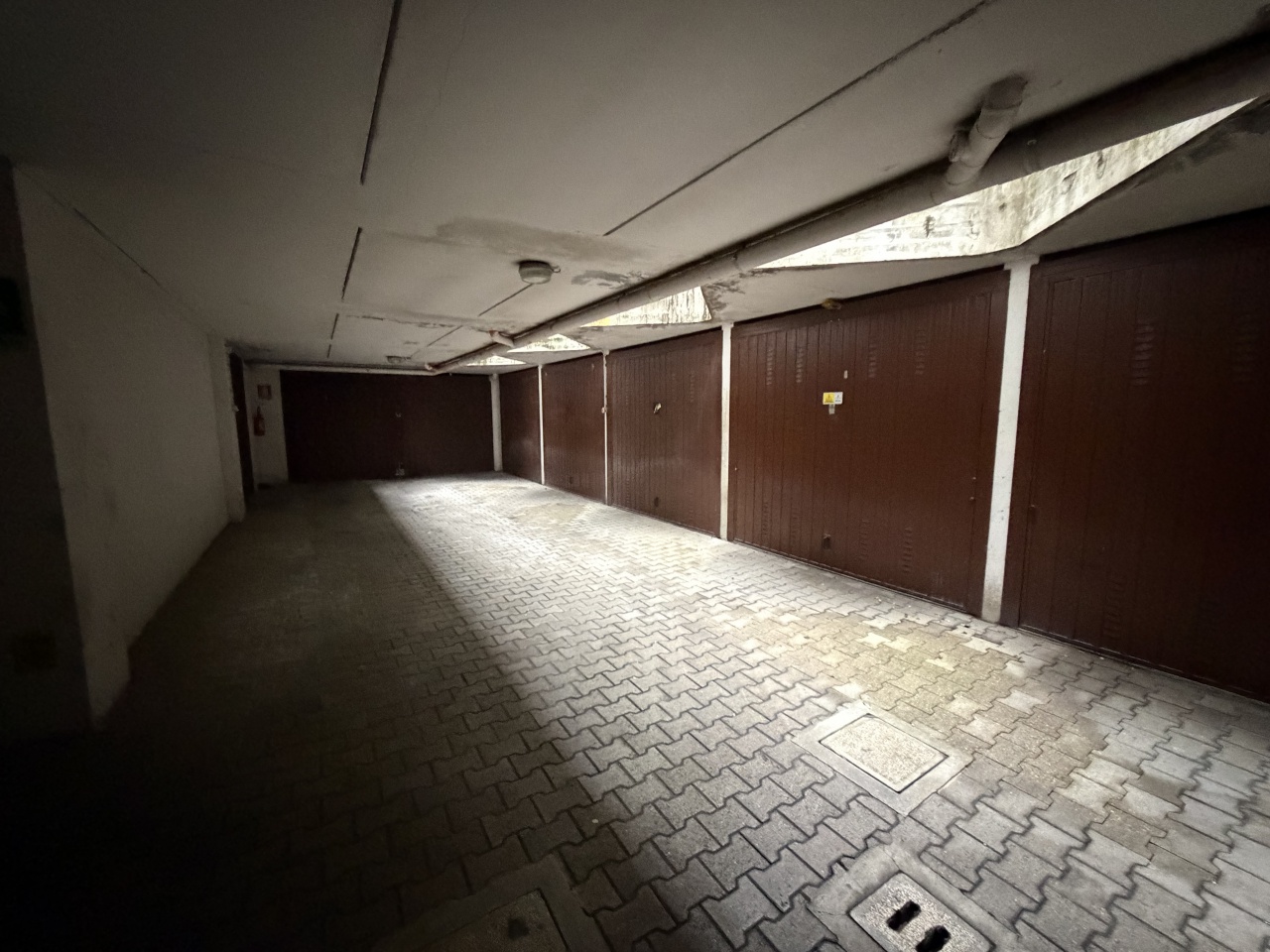 Box/Garage 13mq con box in via torreggiani, San Lazzaro di Savena