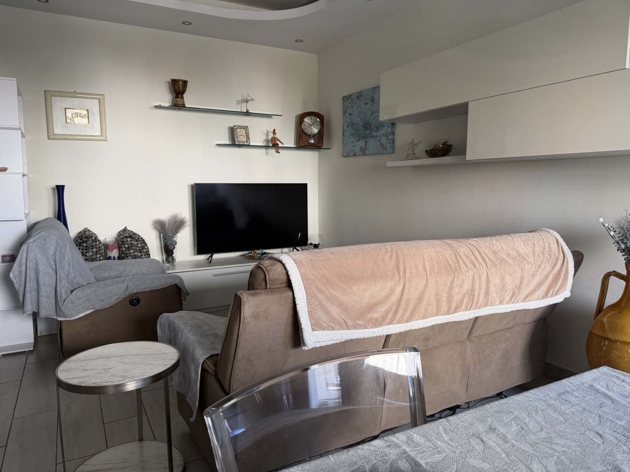 Trilocale con box in via lincoln, Bologna