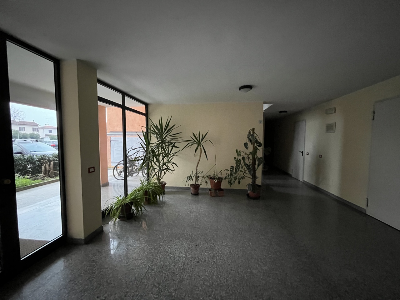 Bilocale con terrazzo in via emilia, Anzola dell'Emilia