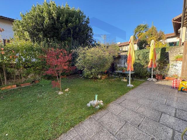 Rustico con giardino a Budoia