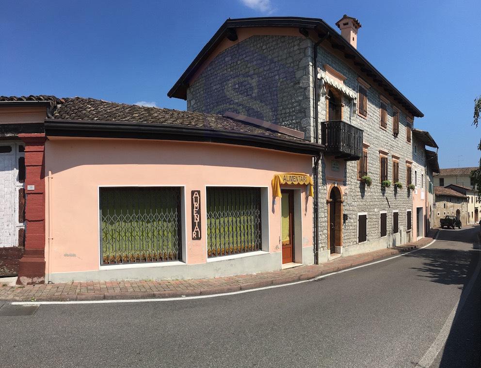 Negozio in vendita a Budoia