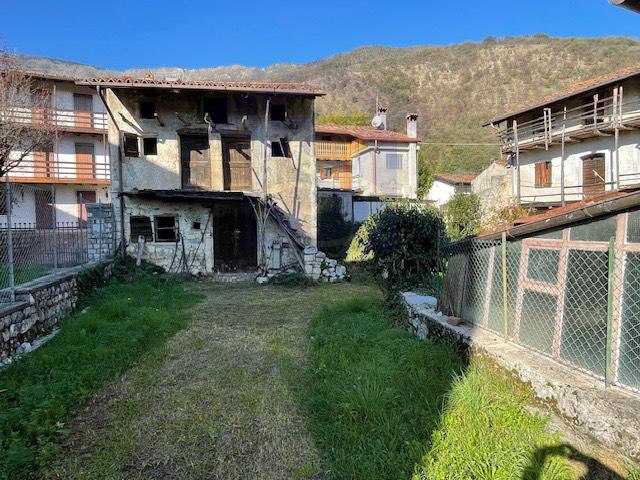 Rustico da ristrutturare a Polcenigo