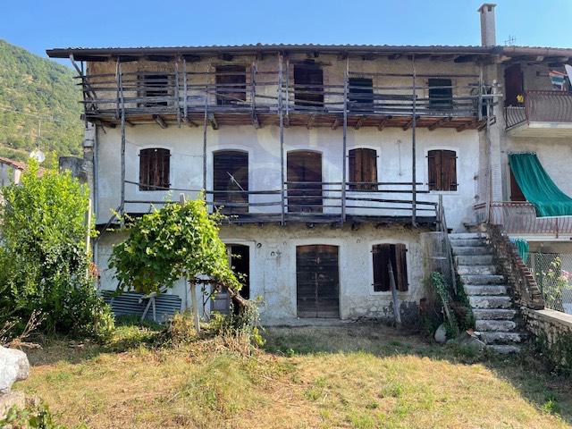 Rustico da ristrutturare a Polcenigo