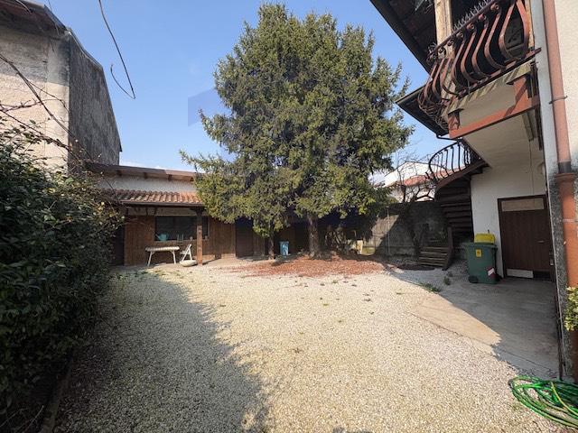 Casa indipendente con giardino a Fontanafredda