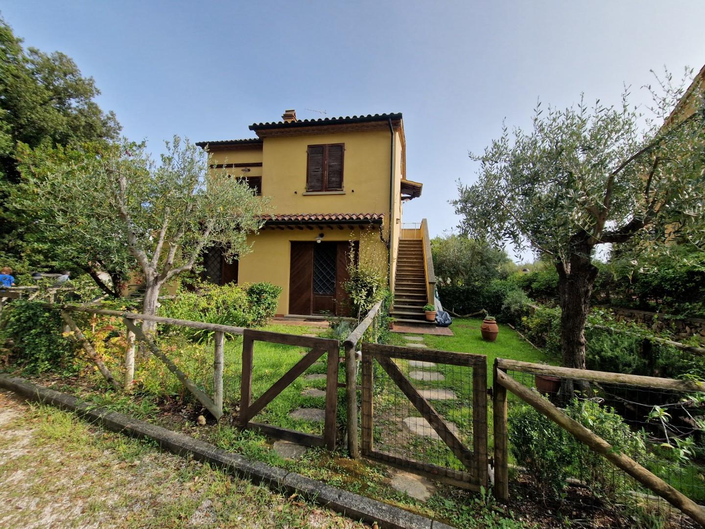 Villa Quadrifamiliari in vendita a Montescudaio