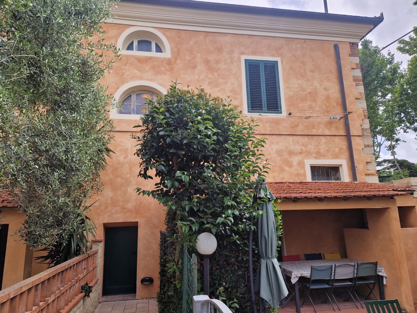 Villa Bifamiliare con giardino, Rosignano Marittimo vada