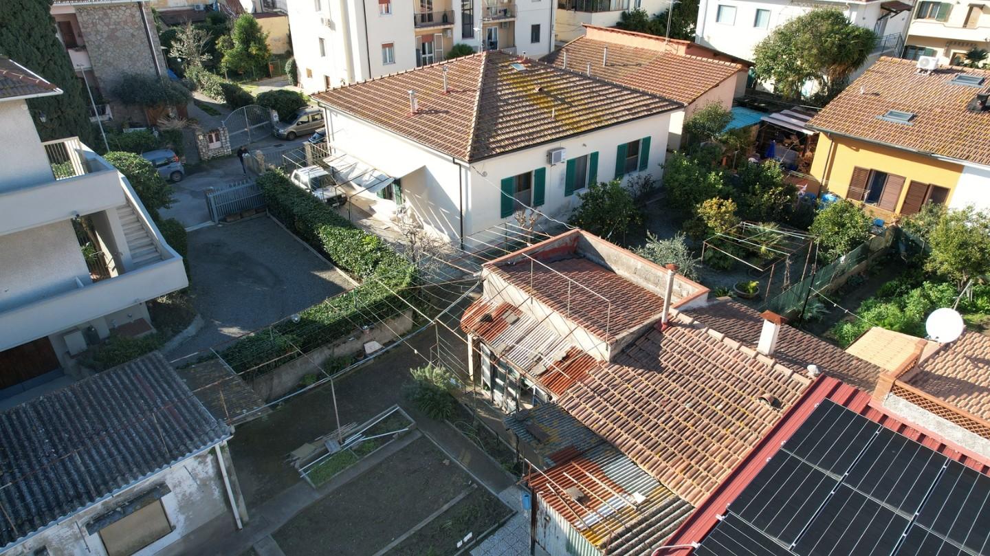 Villa con giardino, Rosignano Marittimo vada