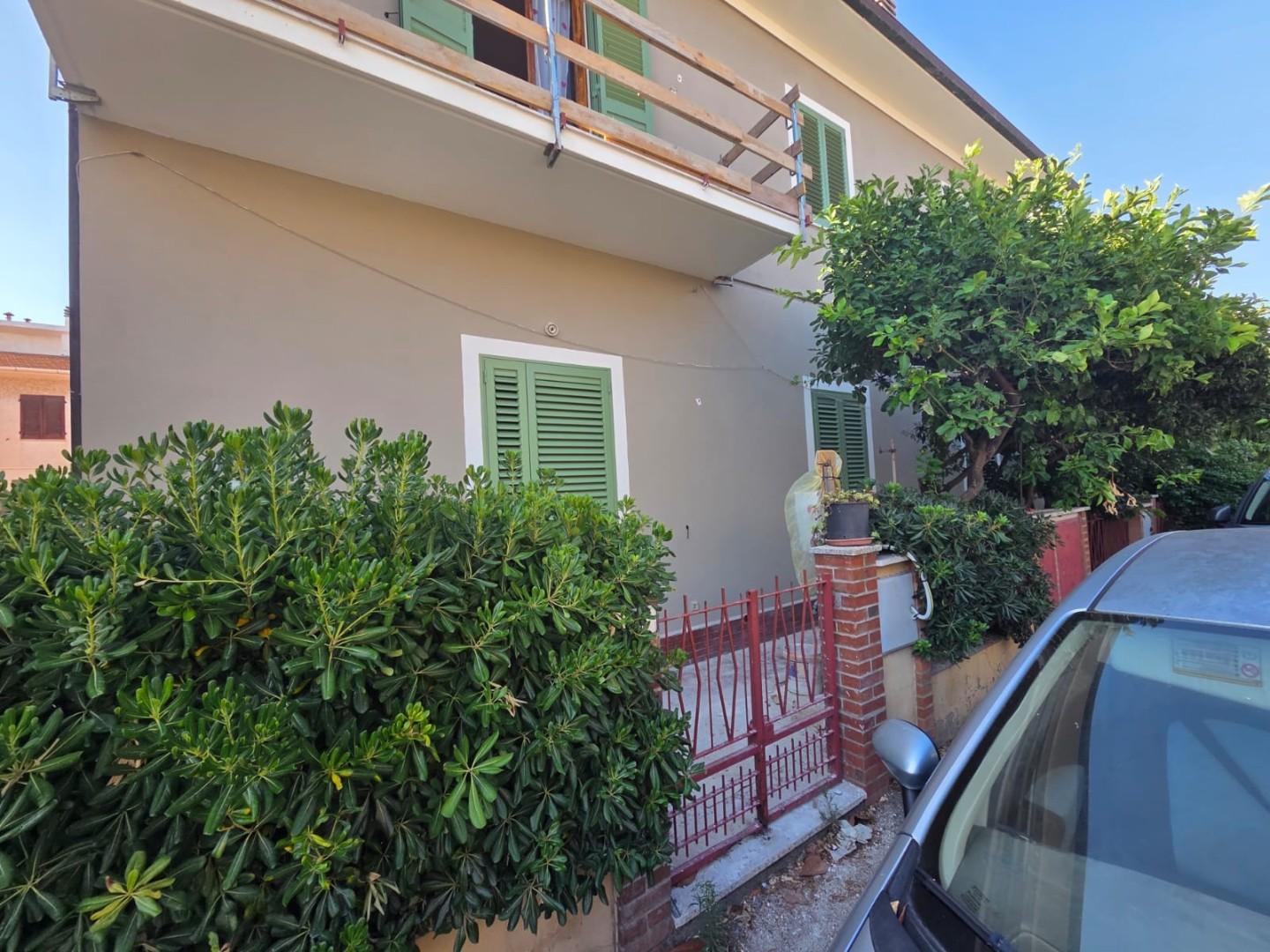 Villa Quadrifamiliari con giardino, Rosignano Marittimo vada